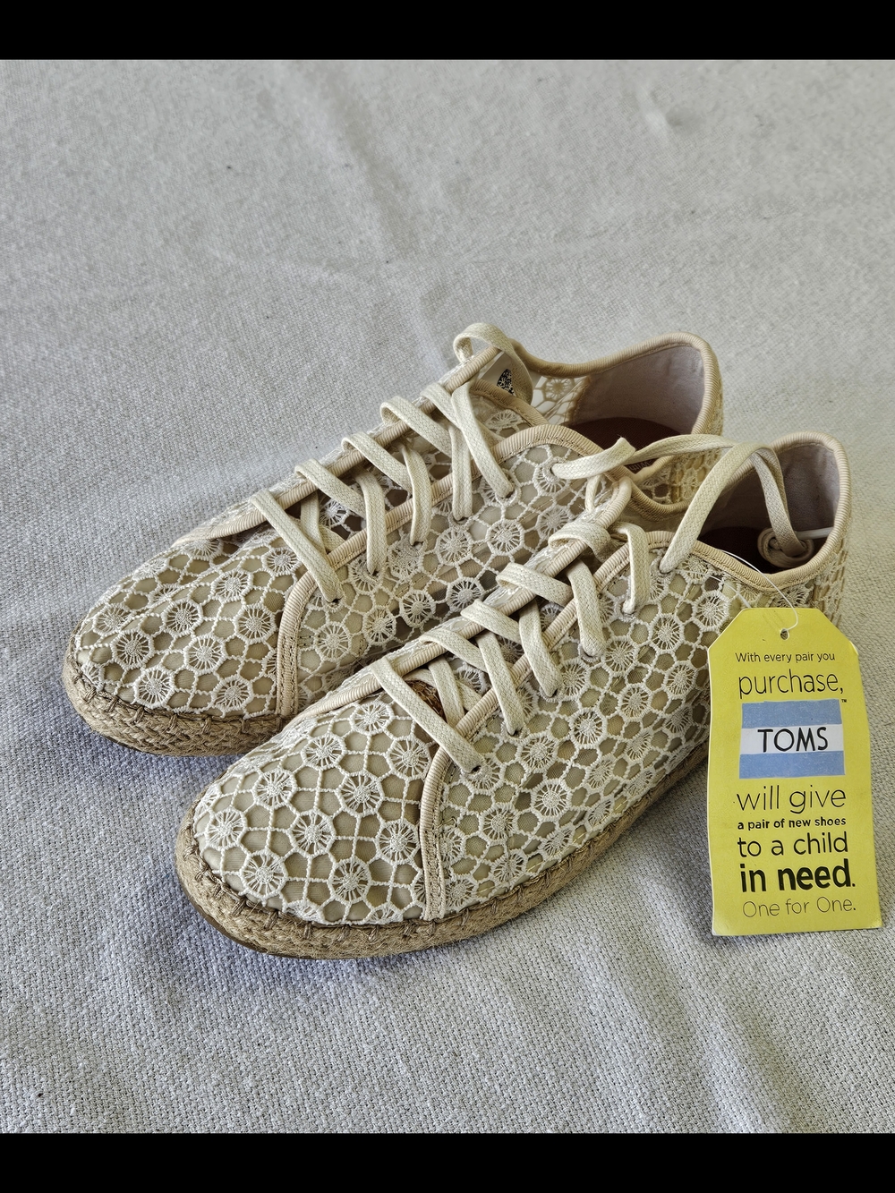 Toms Women's Lena Natural Mosaic Mesh Slip On Shoes Size 8 NWT Without Box